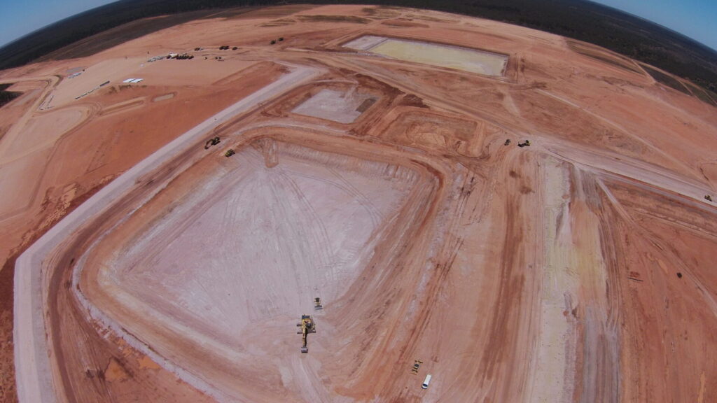 , A1 Earthworx